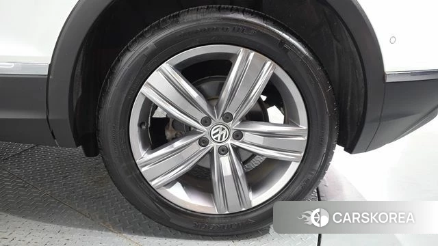 Volkswagen Tiguan second Generation id 5013982 из Кореи 13