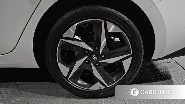 Hyundai Avante (CN7) id 4981884 из Кореи 13