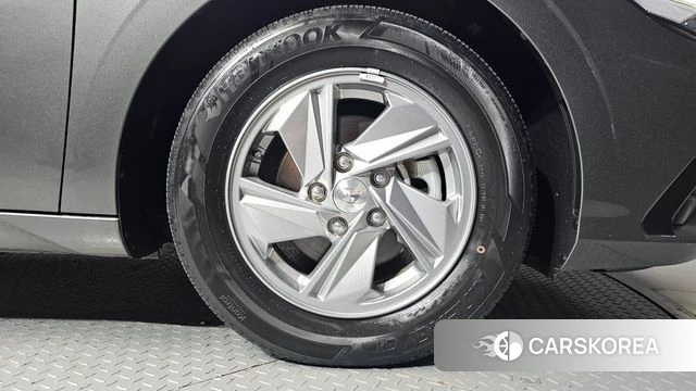 Hyundai The New Avante (CN7) id 5039841 из Кореи 13