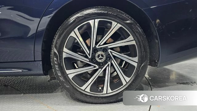 Mercedes-Benz E-Class W214 id 4980560 из Кореи 13