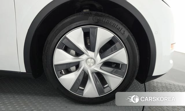 Tesla Model Y id 5027457 из Кореи 13
