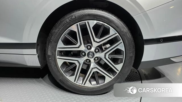 Hyundai Grandeur (GN7) id 4834486 из Кореи 13