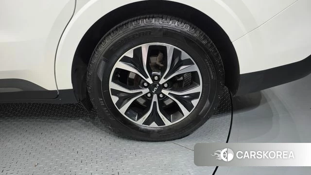 Kia Carnival 4th generation id 5022048 из Кореи 13