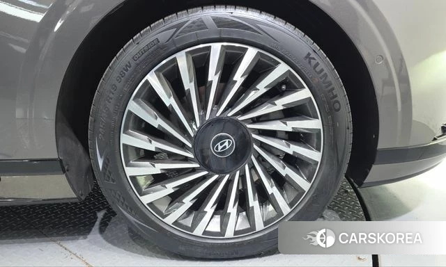 Hyundai Grandeur (GN7) id 5027260 из Кореи 13