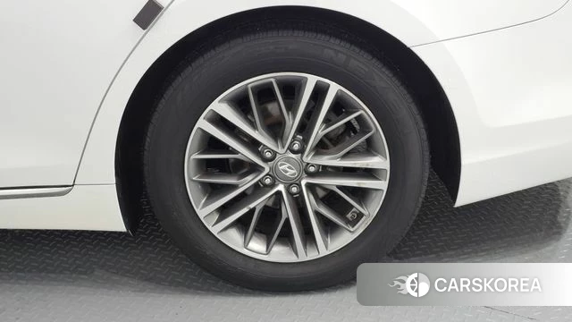 Hyundai Grandeur IG id 4983138 из Кореи 13