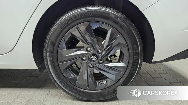 Hyundai Avante (CN7) id 4529021 из Кореи 13