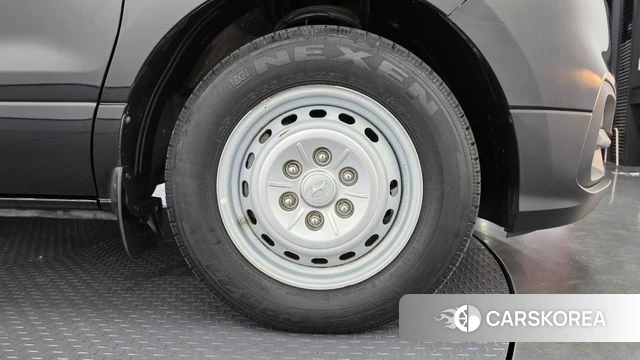Hyundai The New Grand Starex id 4978023 из Кореи 13
