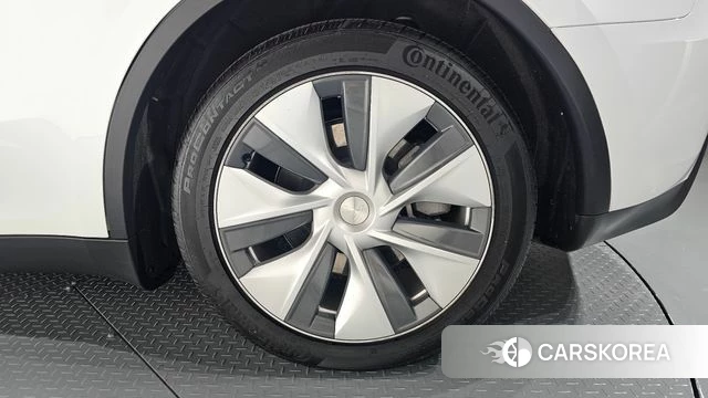 Tesla Model Y id 5026796 из Кореи 13