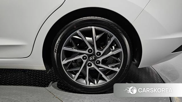 Hyundai The New Avante AD id 5018727 из Кореи 13