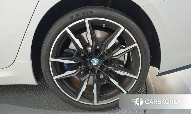 BMW 8 Series (G15) id 4950513 из Кореи 13