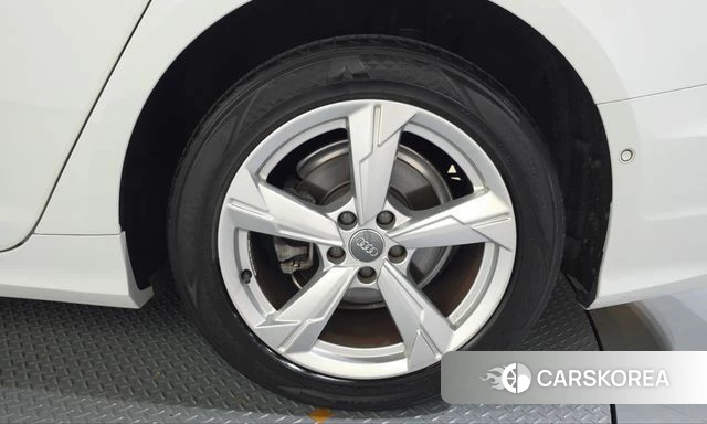 Audi A6 (C8) id 5041275 из Кореи 13