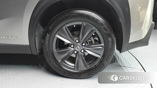 Lexus UX250h id 4952781 из Кореи 13