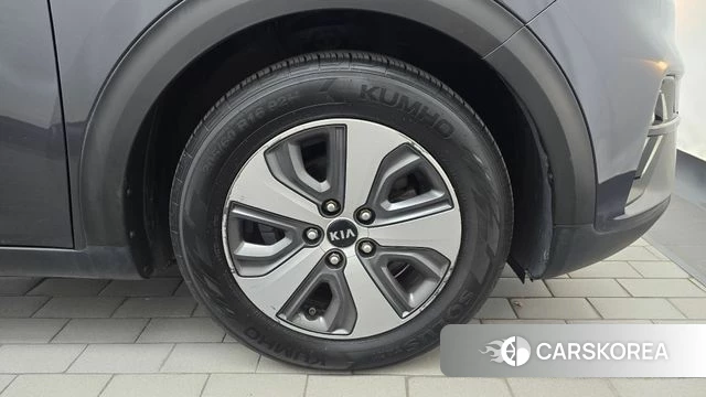 Kia The New Niro id 5028697 из Кореи 13