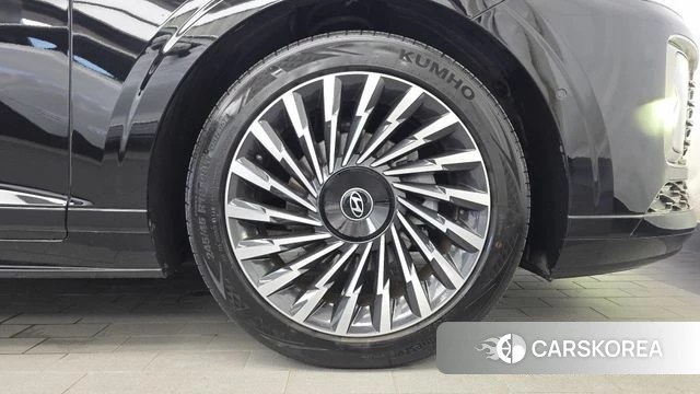 Hyundai Grandeur Hybrid (GN7) id 4950216 из Кореи 13