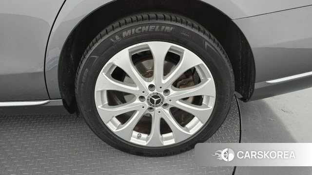 Mercedes-Benz E-Class W213 id 4960445 из Кореи 13