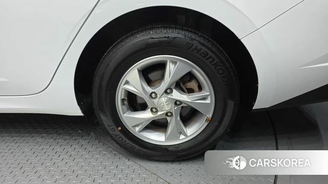 Hyundai Avante (CN7) id 4986198 из Кореи 13