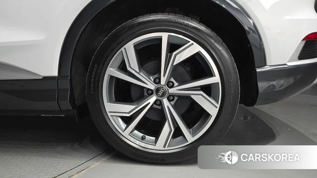 Audi Q4 e-Tron (F4) id 5011631 из Кореи 13
