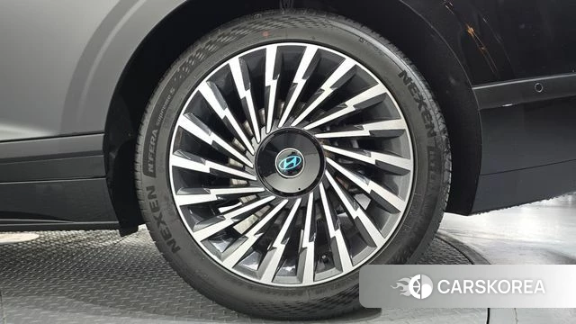 Hyundai Grandeur Hybrid (GN7) id 5020716 из Кореи 13