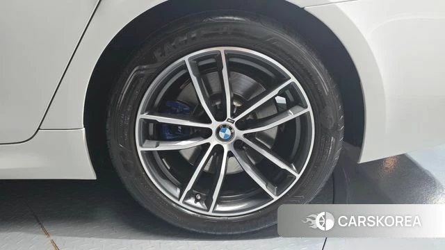 BMW 5 Series (G30) id 5012284 из Кореи 13