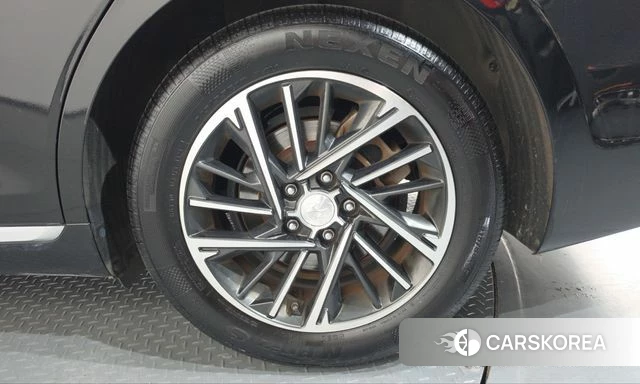 Hyundai The New Grandeur IG id 4992474 из Кореи 13