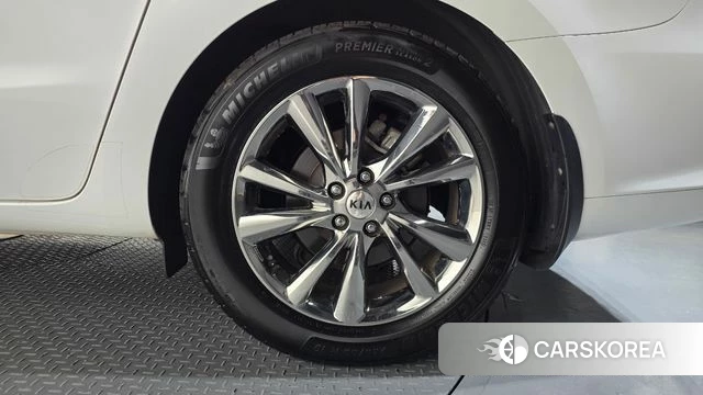 Kia The New Carnival id 4983060 из Кореи 13