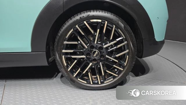 Mini Cooper S 4th Generation id 5011284 из Кореи 13