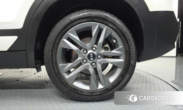 Kia Seltos id 5035403 из Кореи 13