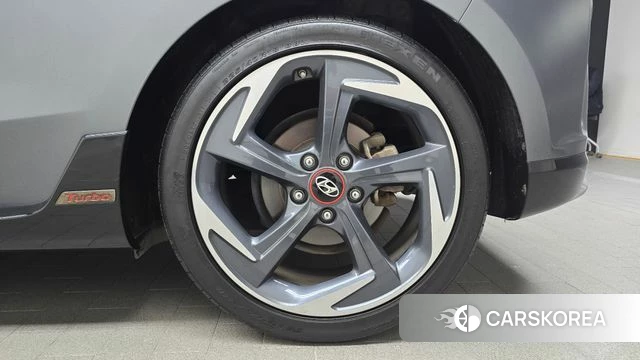 Hyundai Veloster (JS) id 4998410 из Кореи 13