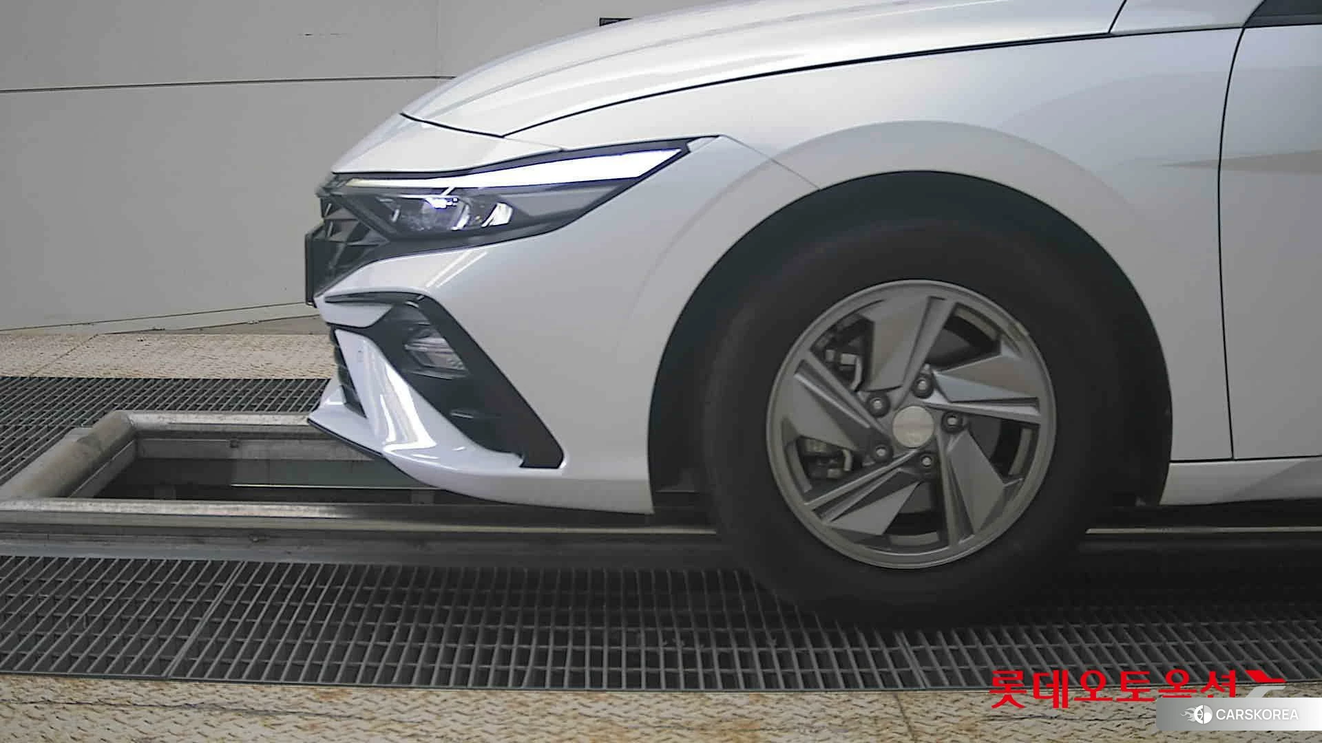 Hyundai Avante id 4984595 из Кореи 13