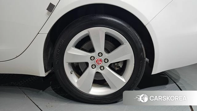 Jaguar XF (X260) id 4737701 из Кореи 13