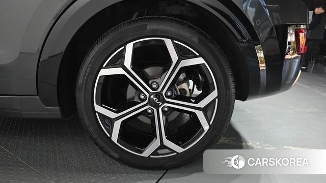 Kia Di Ol Nu Niro id 5046434 из Кореи 13