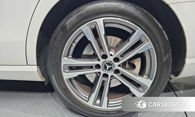 Mercedes-Benz E-Class W213 id 4942991 из Кореи 13
