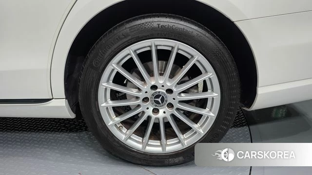 Mercedes-Benz E-Class W213 id 4918113 из Кореи 13