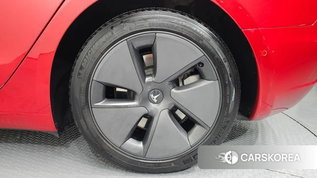 Tesla Model 3 id 4609112 из Кореи 13
