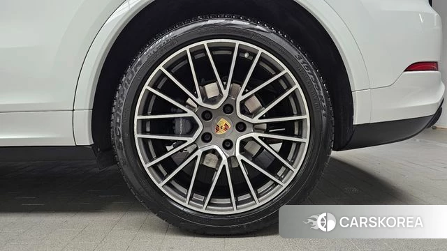 Porsche Cayenne (PO536) id 4793876 из Кореи 13