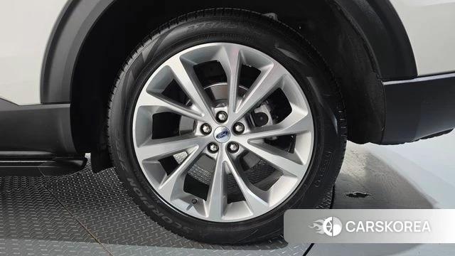 Ford Explorer 6th Generation id 4958912 из Кореи 13
