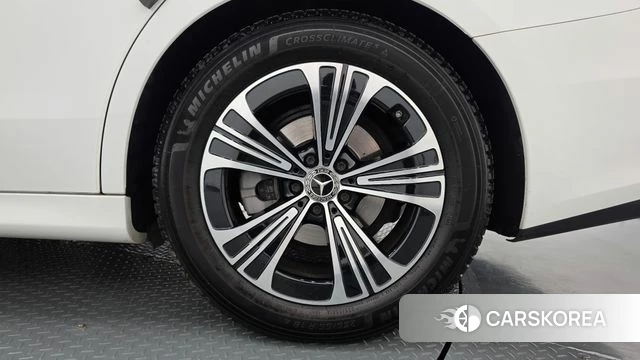 Mercedes-Benz E-Class W214 id 4985297 из Кореи 13