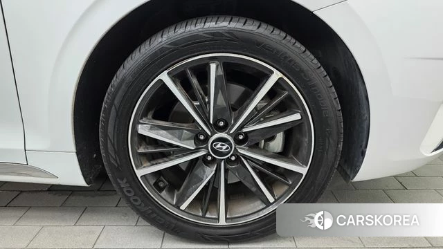 Hyundai The New Grandeur IG id 4958490 из Кореи 13