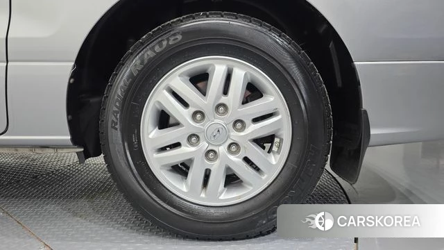 Hyundai The New Grand Starex id 4959440 из Кореи 13