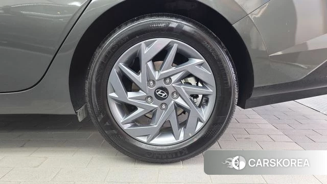 Hyundai The New Avante Hybrid (CN7) id 4980850 из Кореи 13