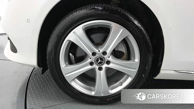 Mercedes-Benz E-Class W213 id 4998936 из Кореи 13