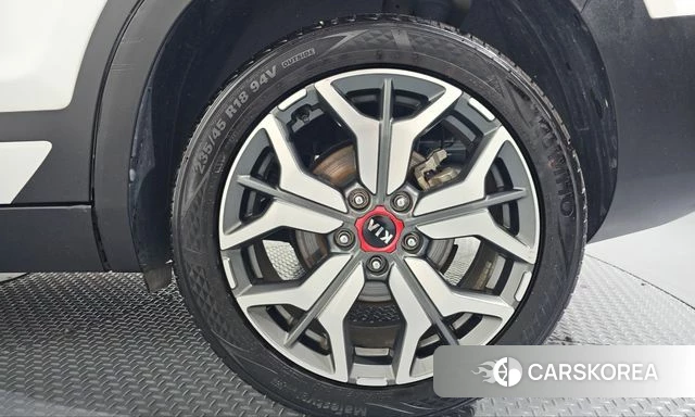 Kia Seltos id 5004180 из Кореи 13