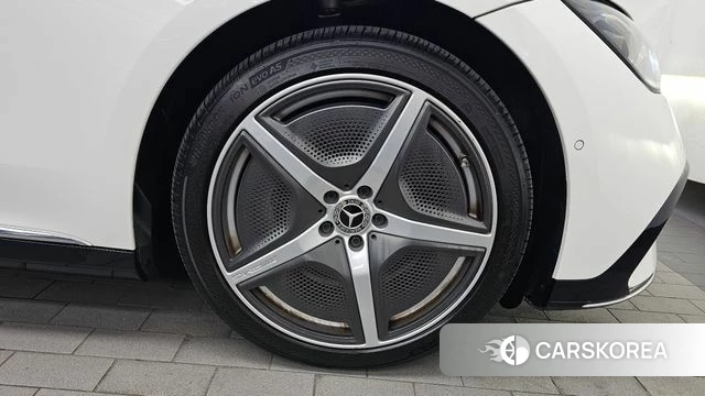 Mercedes-Benz EQE V295 id 4990883 из Кореи 13