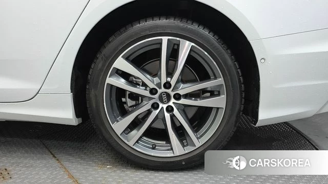 Audi A6 (C8) id 4566228 из Кореи 13