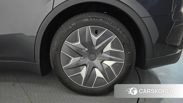 Tesla Model Y id 4934443 из Кореи 13