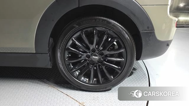Mini Cooper Clubman id 4967226 из Кореи 13