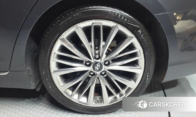 Hyundai Grandeur IG id 5029179 из Кореи 13