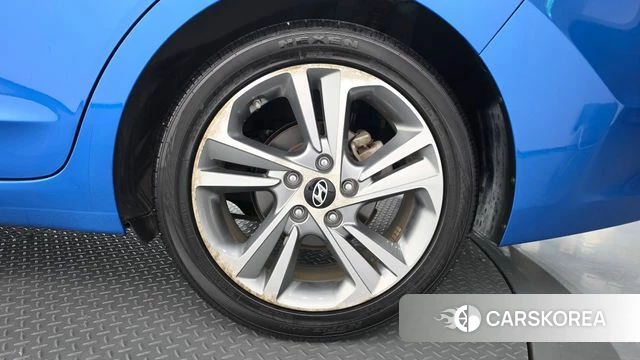 Hyundai Avante AD id 4960569 из Кореи 13
