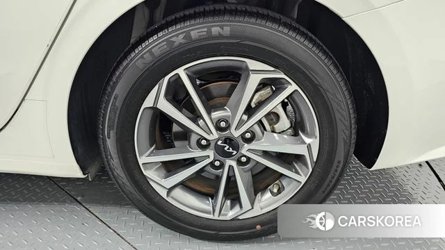 Kia The New K3 2nd generation id 4567344 из Кореи 13