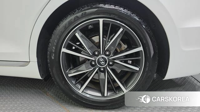 Hyundai The New Grandeur IG id 4780054 из Кореи 13